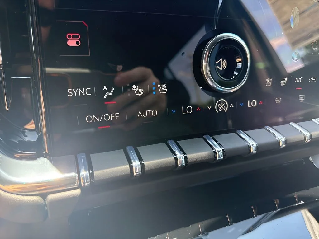 New 2026 Glacier White Tricoat GMC Denali image 24