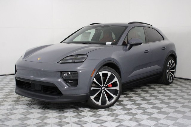 2026 Porsche Macan Electric 4S