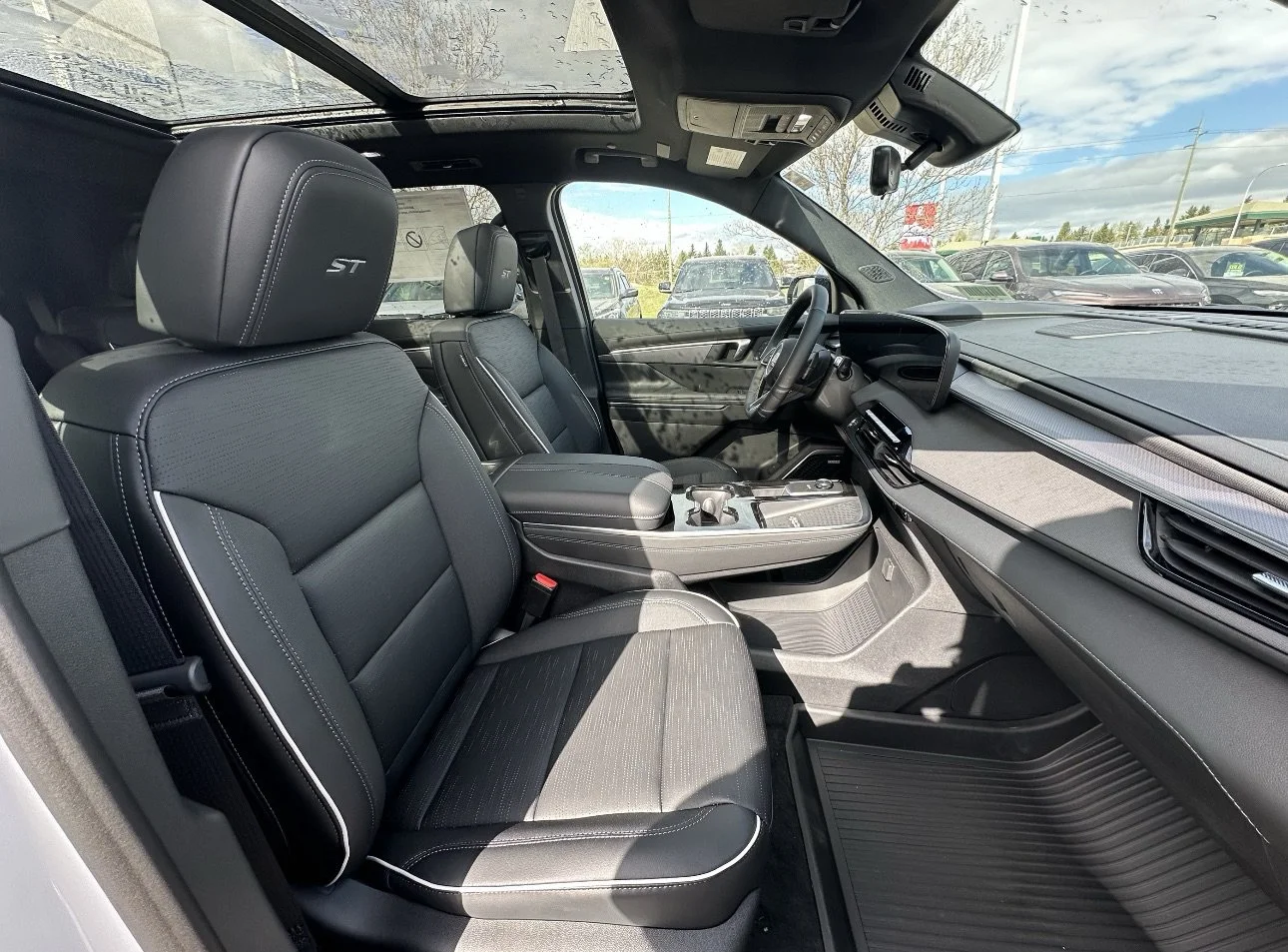 New 2026 Summit White Buick Sport Touring image 19