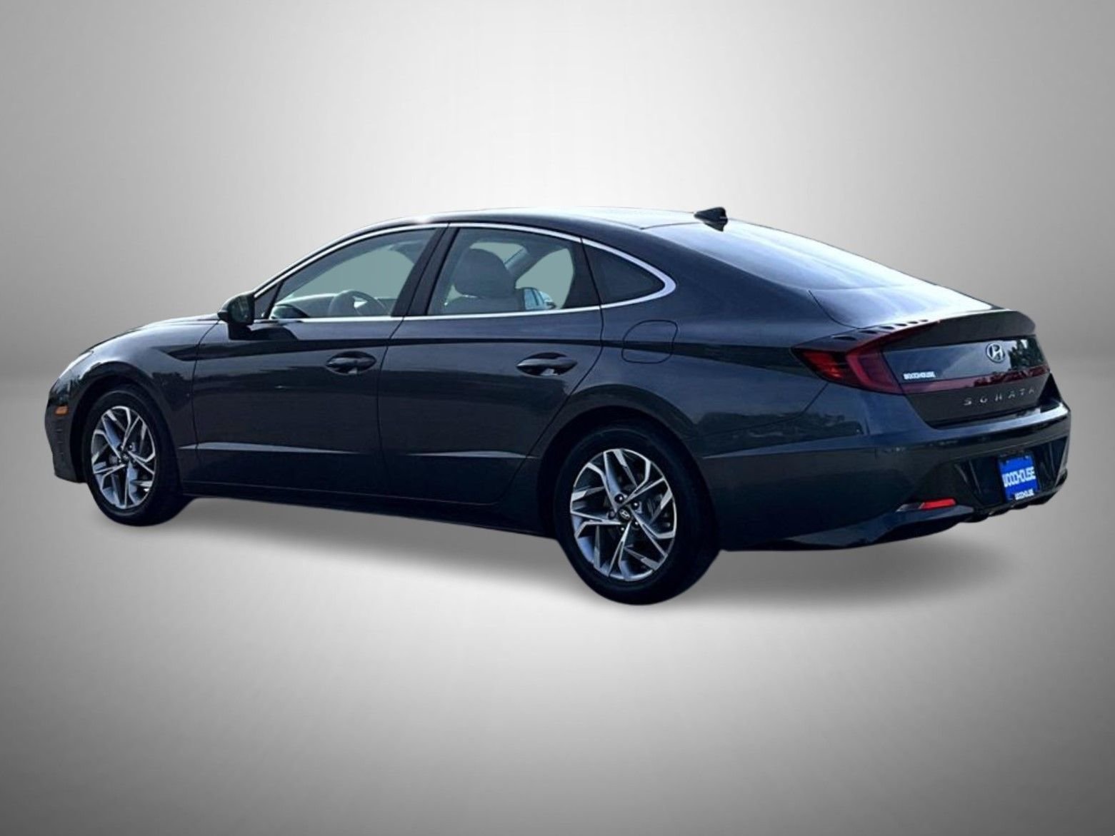 Used 2021 Gray Hyundai SEL image 7