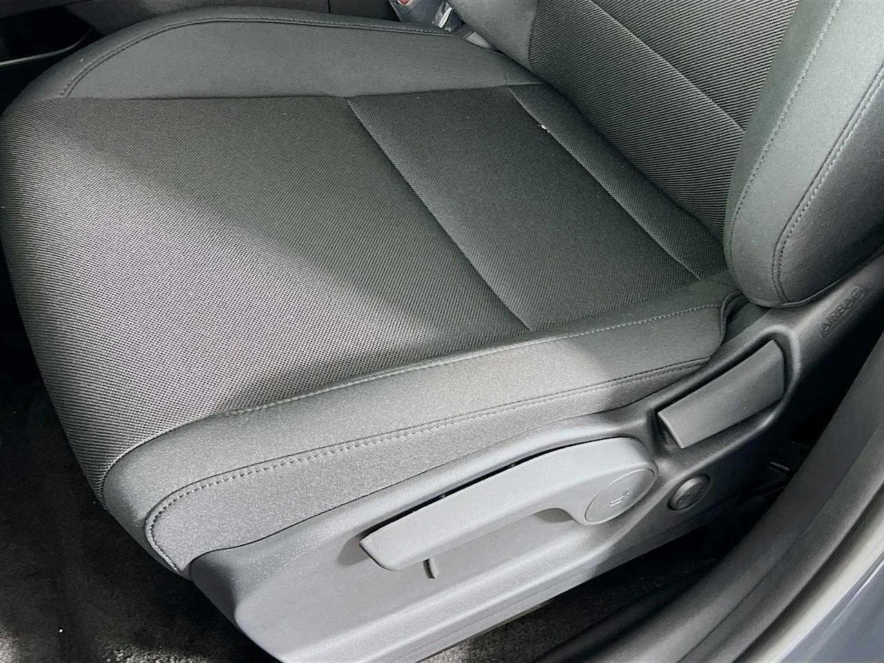 2026 Hyundai Santa Fe SE - Photo 18
