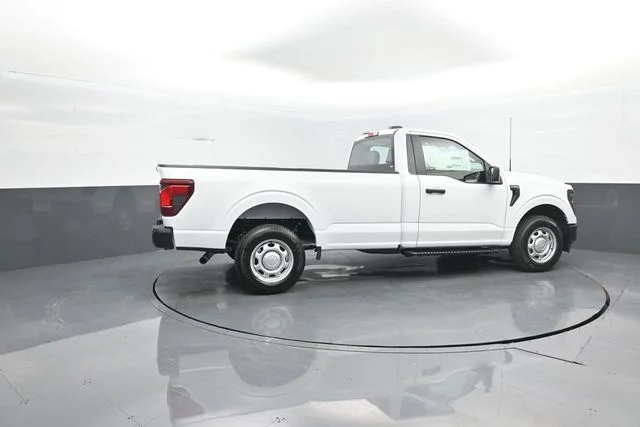 New 2026 Oxford White Ford XL image 8