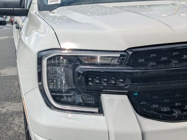 New 2026 Avalanche Ford XLT image 9