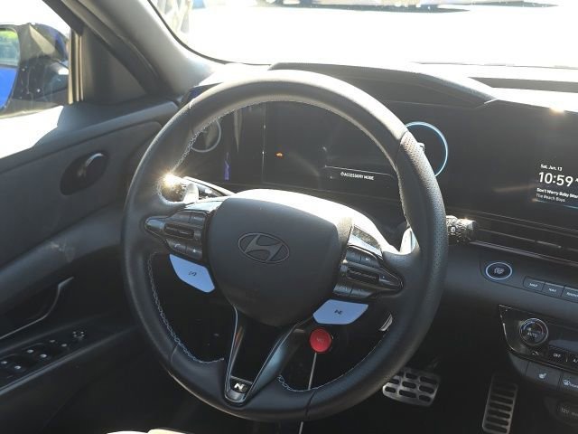 Used 2025 Blue Hyundai Manual image 7