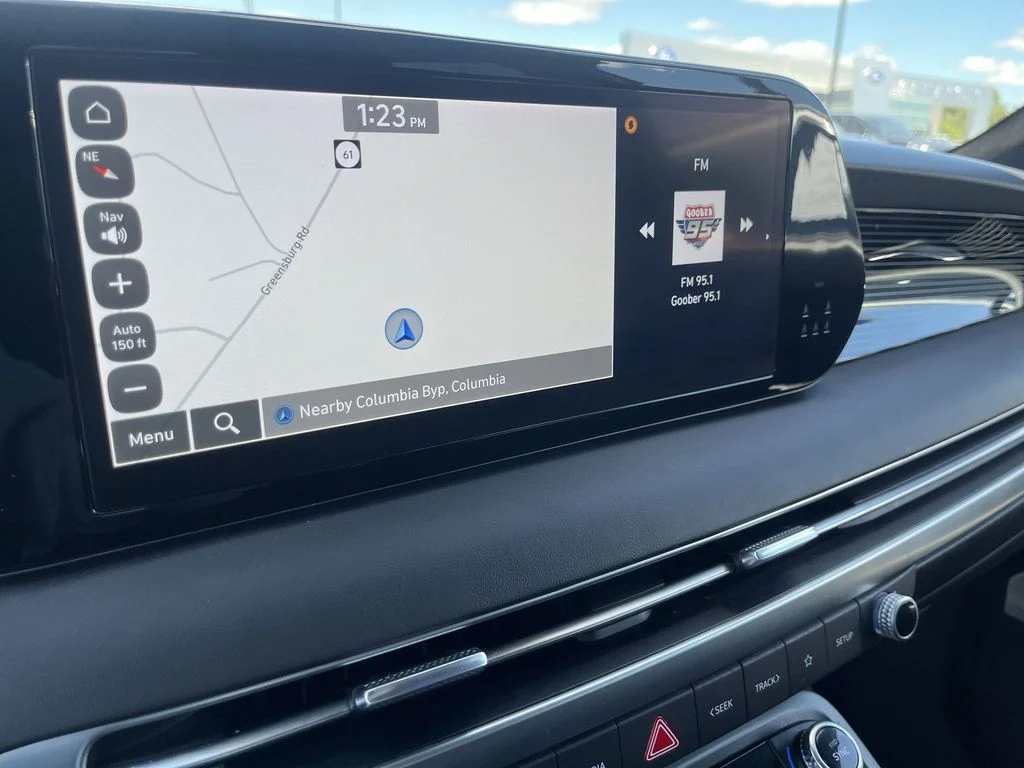 Used 2024 White Hyundai Calligraphy Night Edition image 18