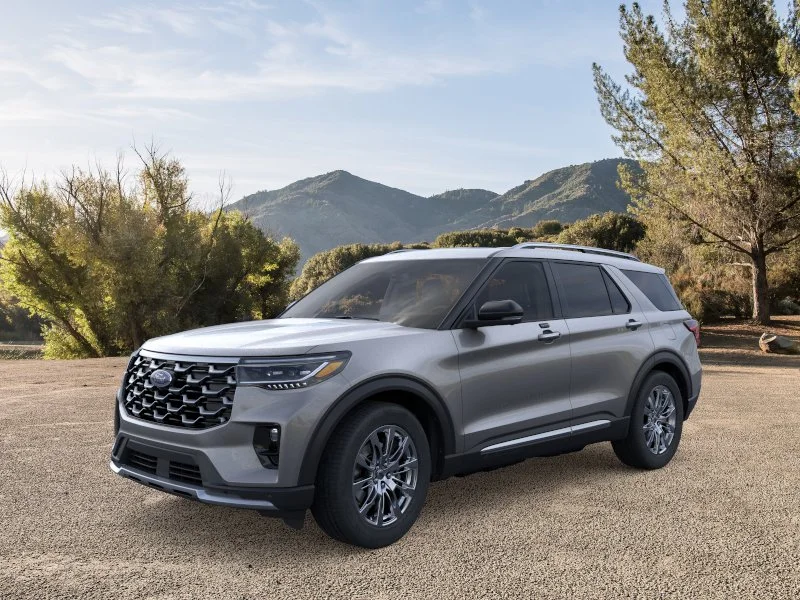 New 2026 Carbonized Gray Metallic Ford Platinum™ image 25
