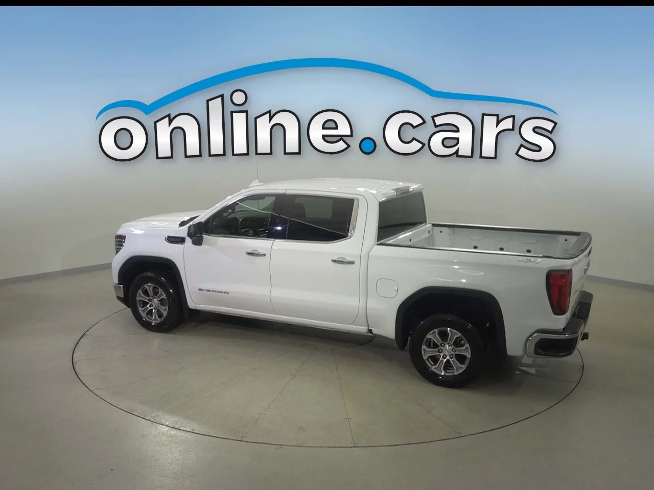 Certified Used 2025 White GMC SLT image 28