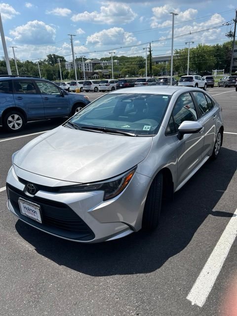 Certified Used 2023 Silver Toyota LE image 3
