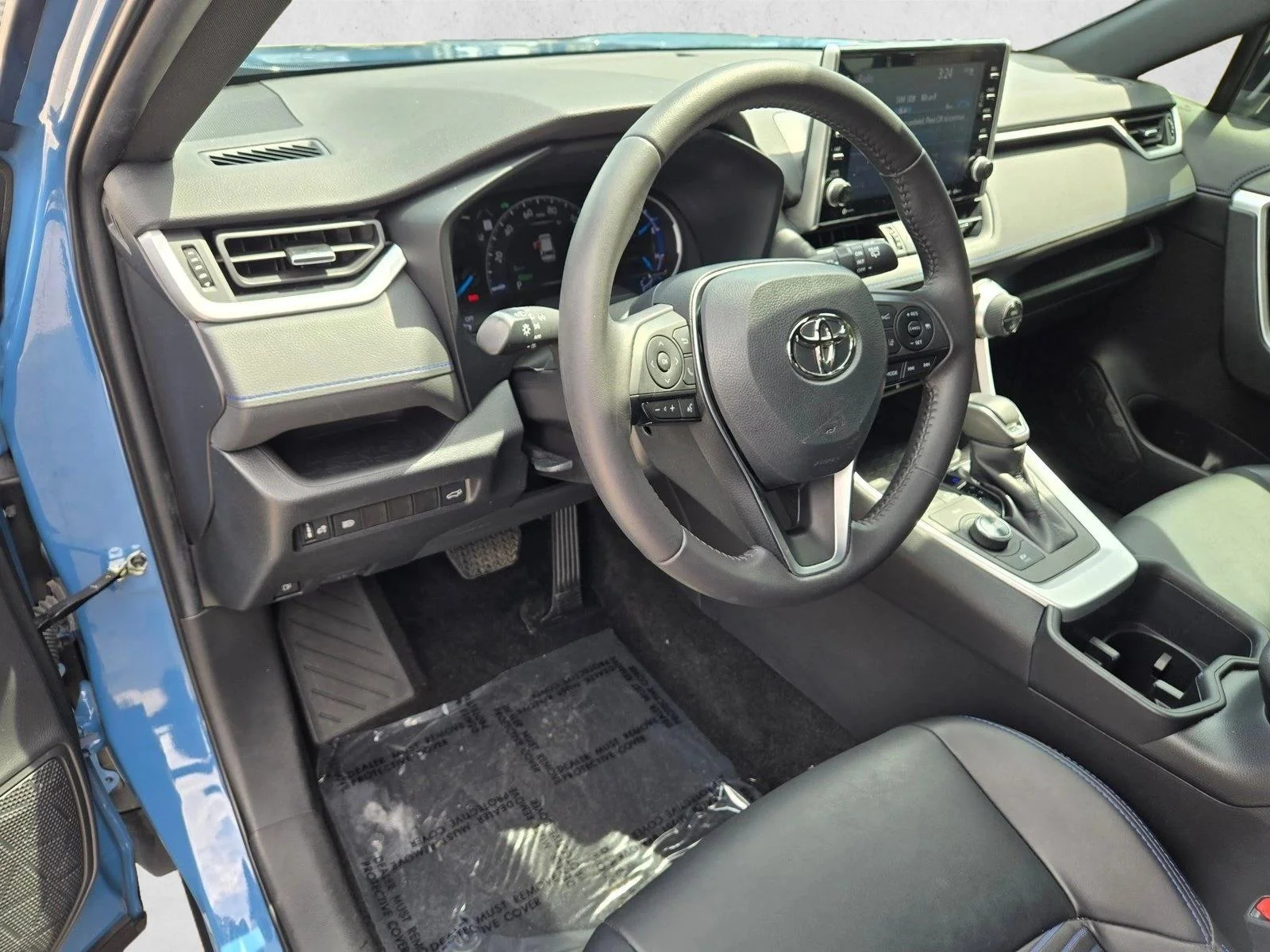 Used 2022 Cavalry Blue/Midnight Black Metallic Toyota Hybrid XSE image 10