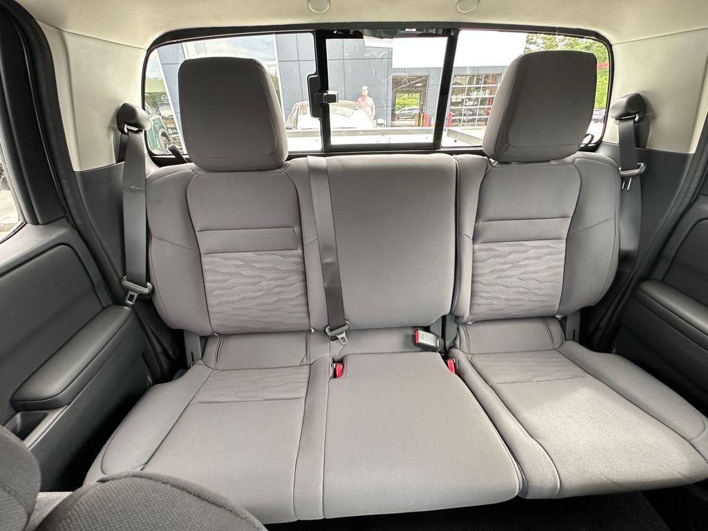 New 2026 Glacier White Nissan Crew Cab S image 20