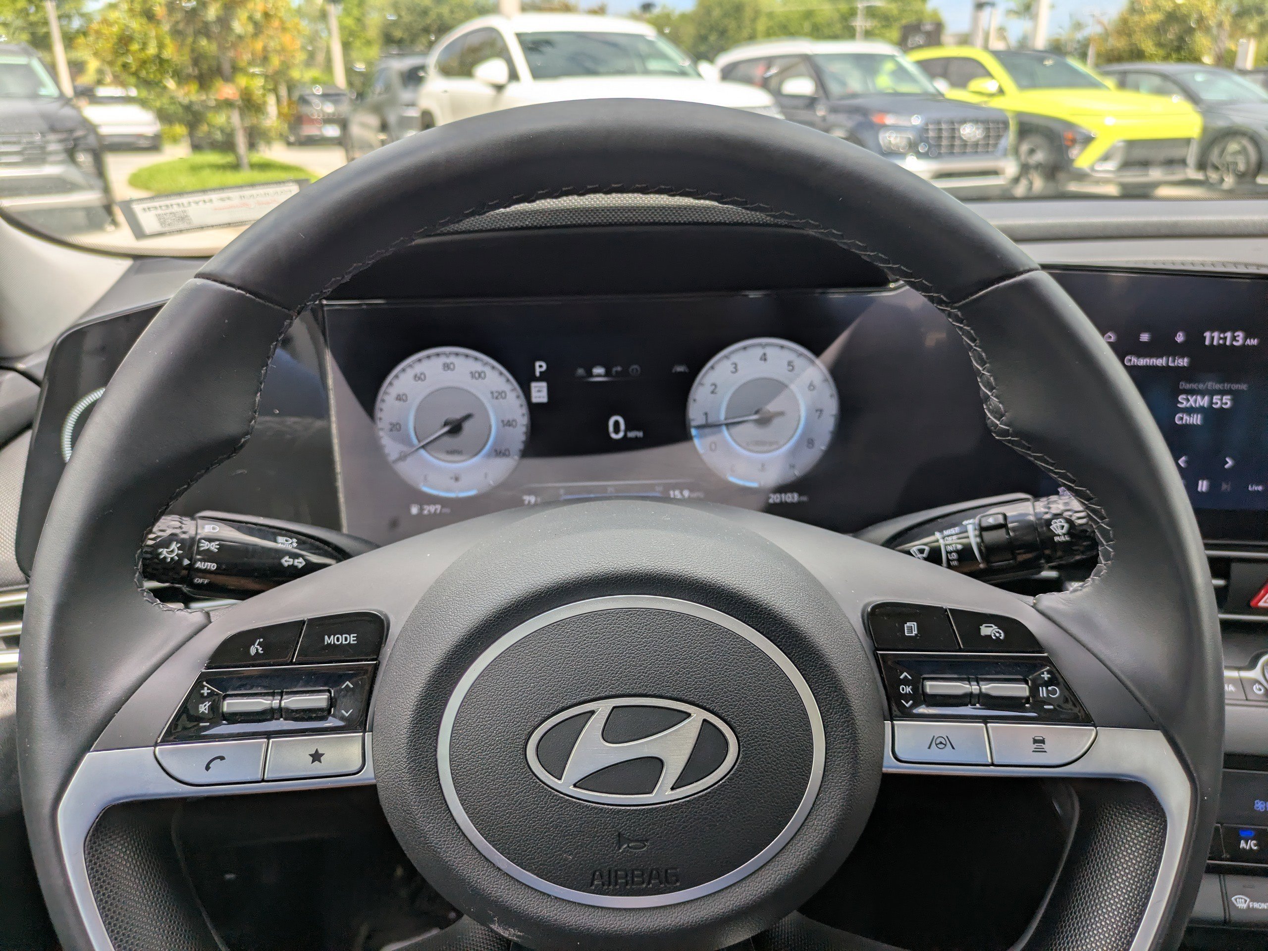 2024 Hyundai Elantra SEL - Photo 25