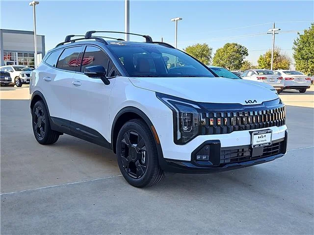 New 2027 Glacial White KIA X-Line All-Wheel Drive image 4