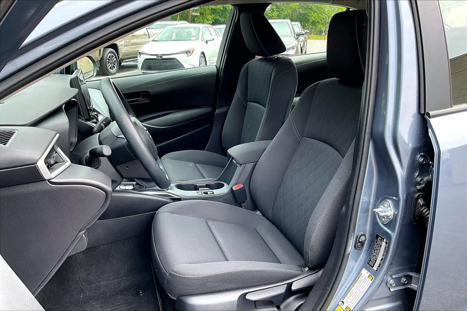Used 2025 Celestite Toyota LE image 10