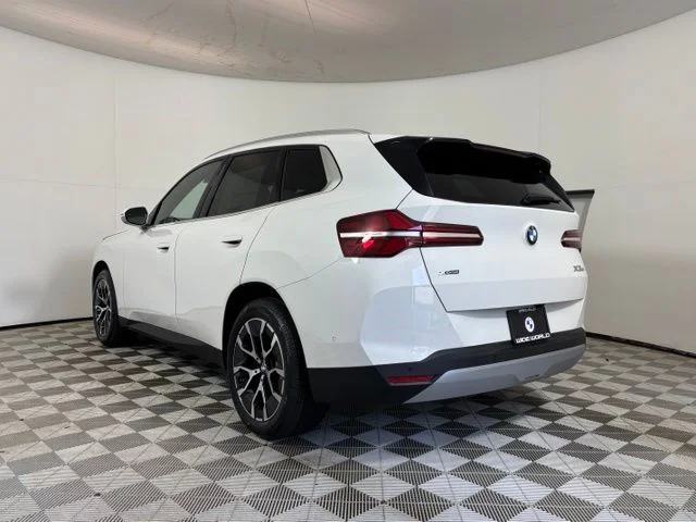 New 2026 Alpine White BMW 30 xDrive image 5