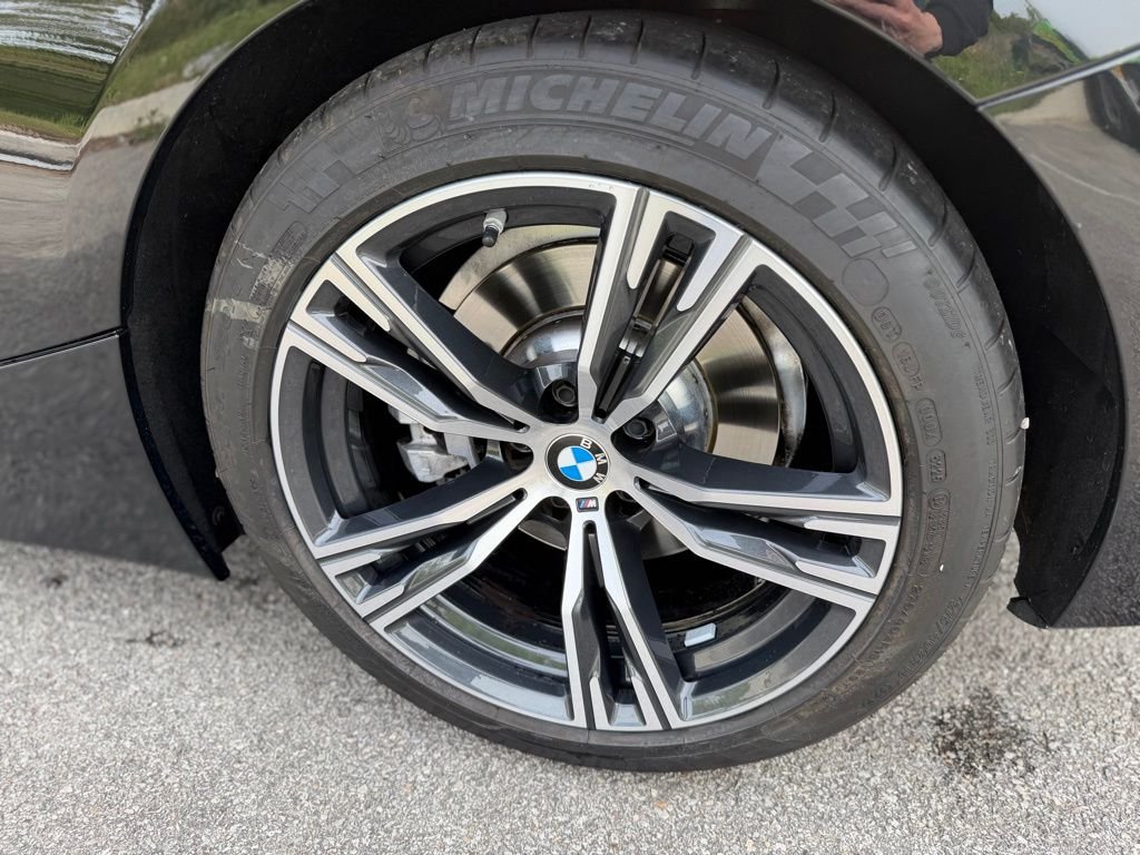 Used 2026 Black BMW sDrive30i image 9