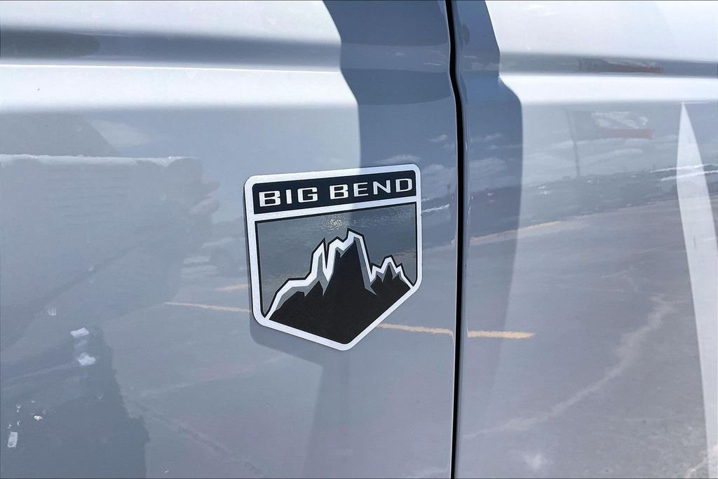 New 2026 Avalanche Gray Ford Big Bend image 15