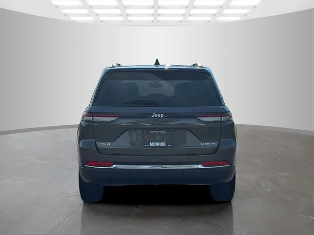 Certified Used 2024 Gray Jeep Laredo image 6