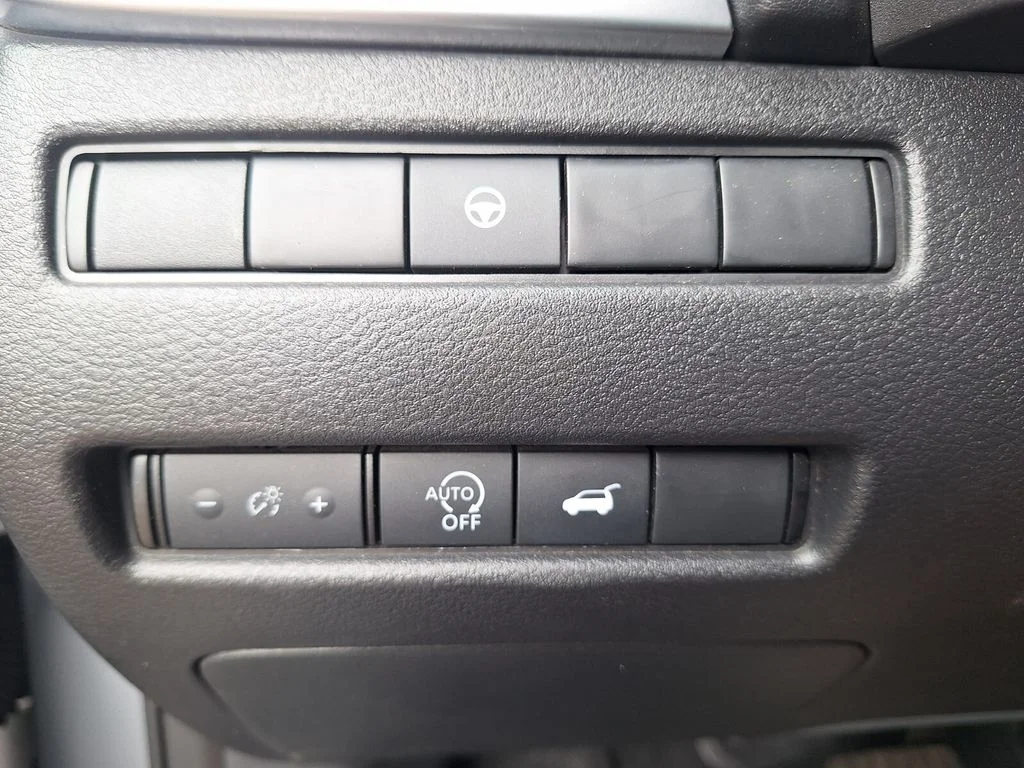 Certified Used 2024 Gray Nissan SL image 10