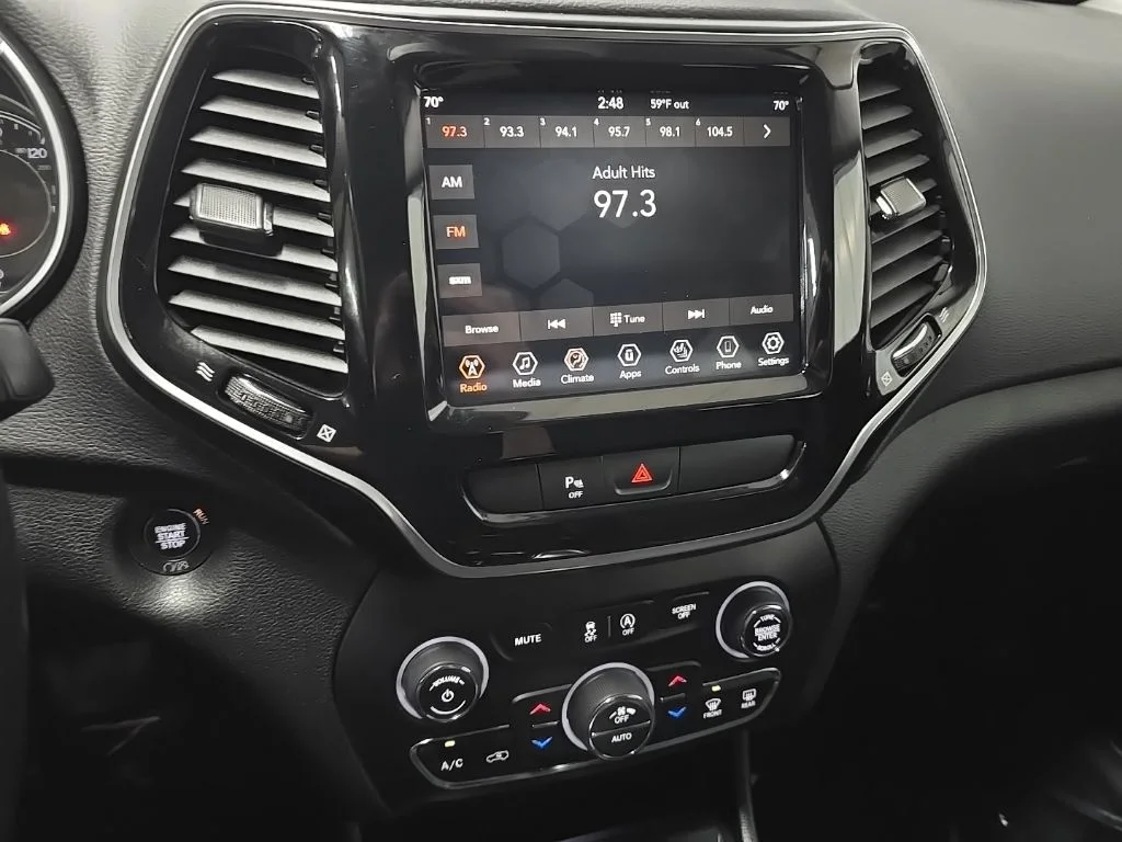 Used 2019 Black Jeep Limited image 25