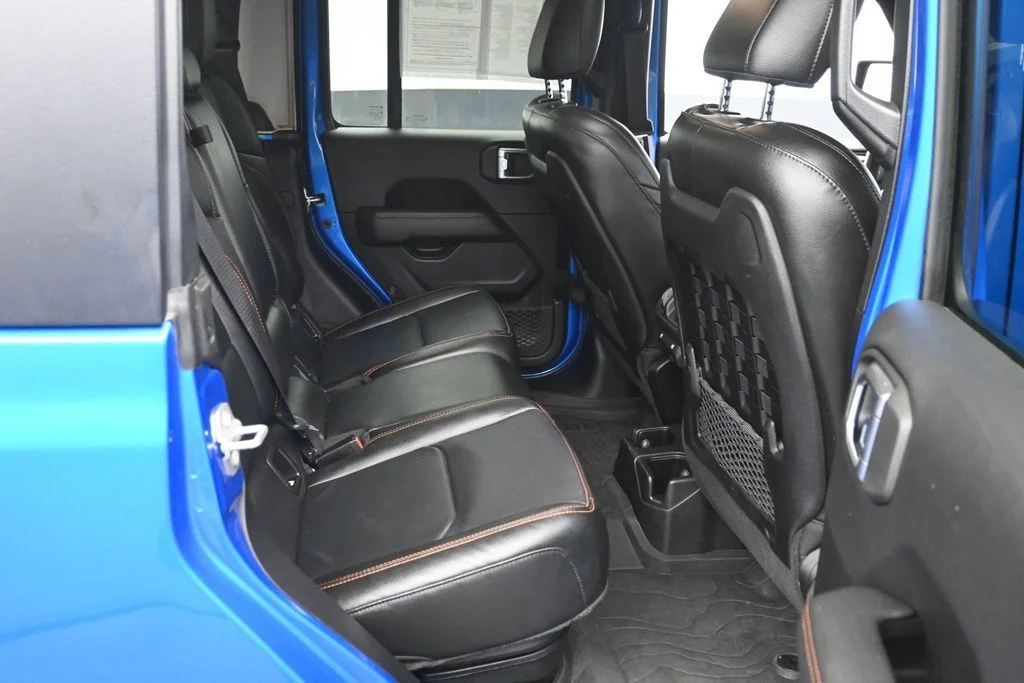 Used 2022 Blue Jeep Mojave image 10