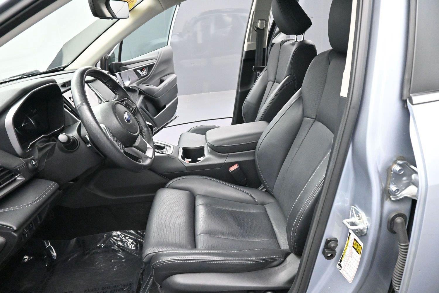 Used 2023 Ice Silver Metallic Subaru Limited XT image 14