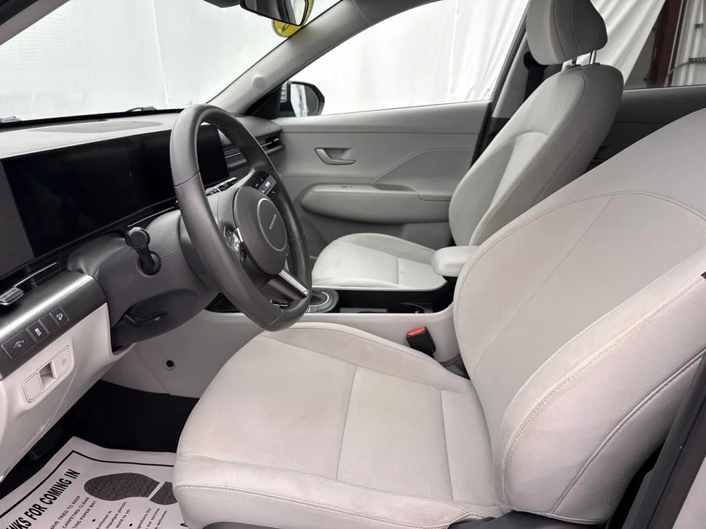 Used 2024 Gray Hyundai SEL image 16