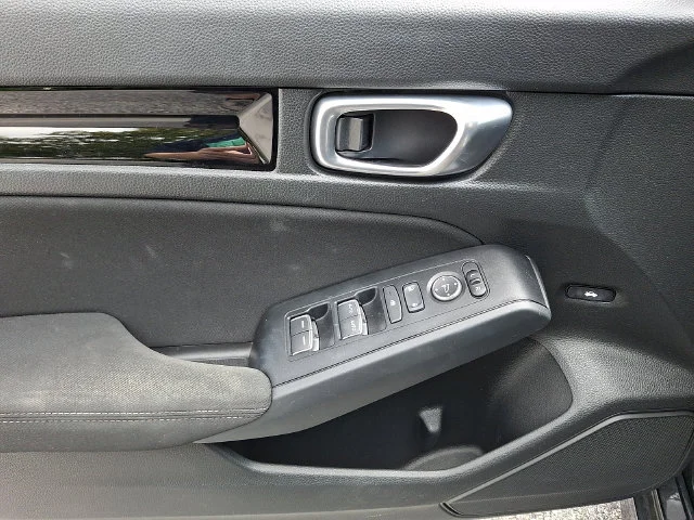 Used 2024 Gray Honda EX image 13