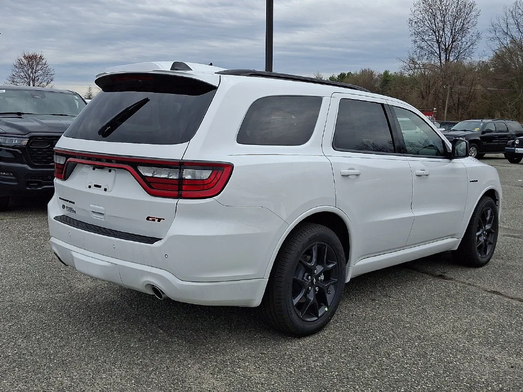 New 2026 White Knuckle Clear-Coat Exterior Paint Dodge GT Plus HEMI V8 image 8
