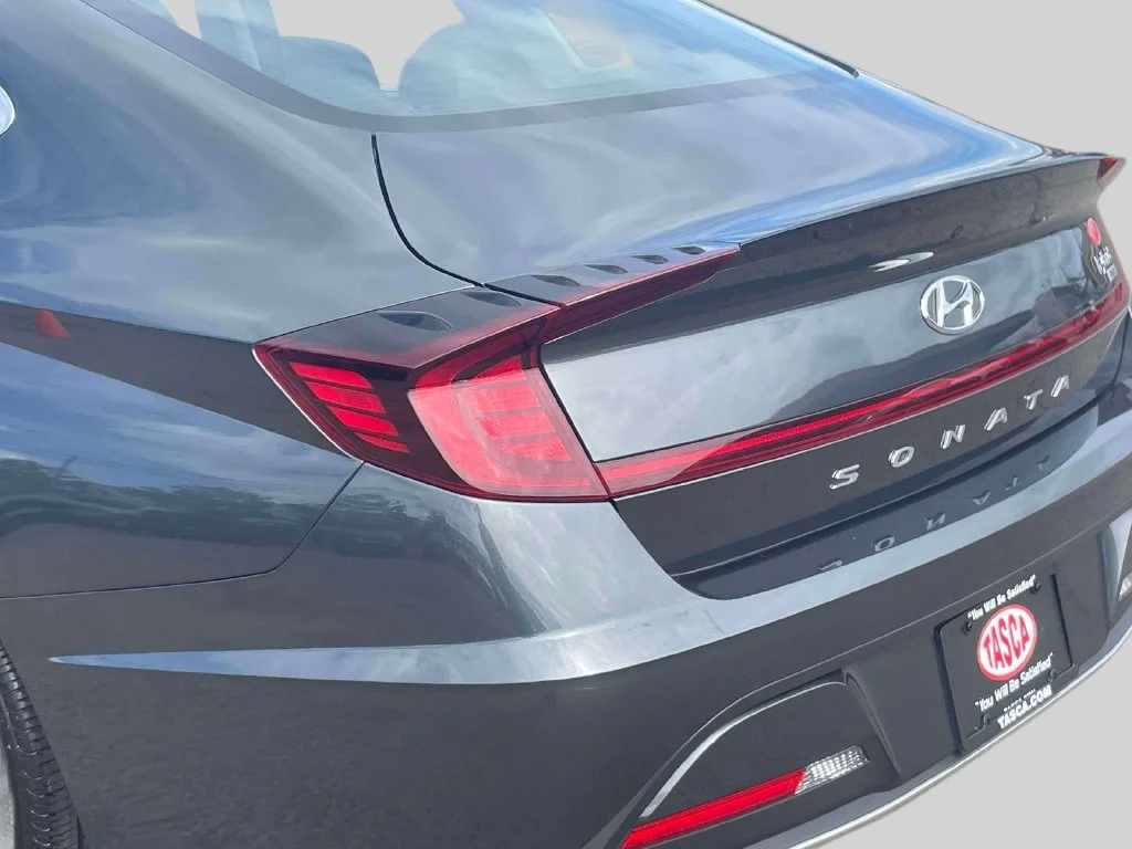 Certified Used 2023 Gray Hyundai Blue image 11