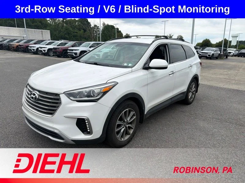 Used 2018 White Hyundai SE image 1