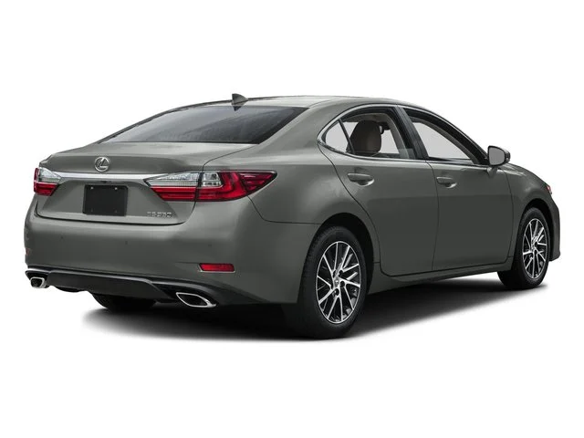 2016 Lexus ES 350 350's photo