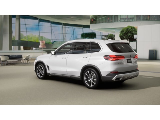 New 2026 Mineral White Metallic BMW xDrive40i image 2