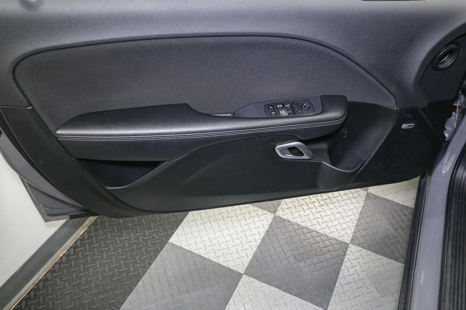 Used 2023 Destroyer Gray Clearcoat Dodge R/T Scat Pack Widebody image 40