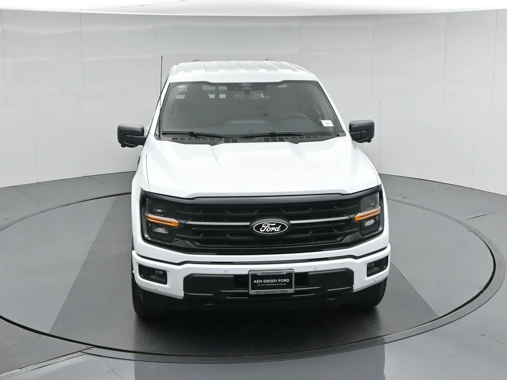 New 2026 White Ford XLT image 39
