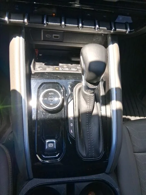 Used 2026 White Chevrolet ZR2 image 12