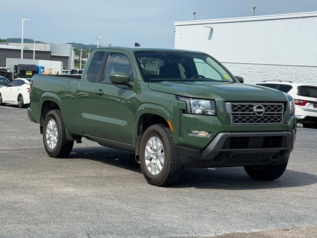 2022 Nissan Frontier SV King Cab 4X4's photo