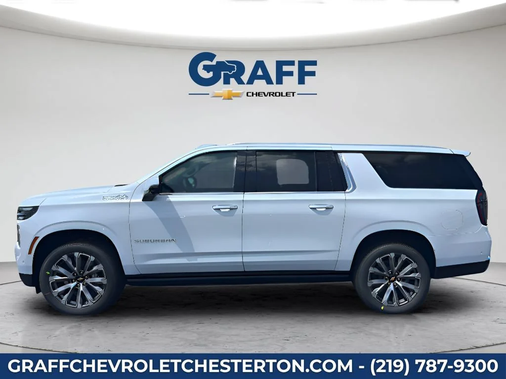 New 2026 Polar White Tricoat Chevrolet High Country image 3