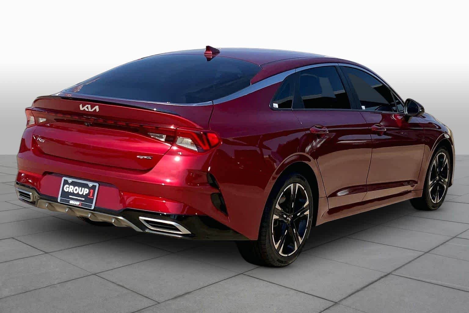 Used 2022 Passion Red Kia GT-Line image 13
