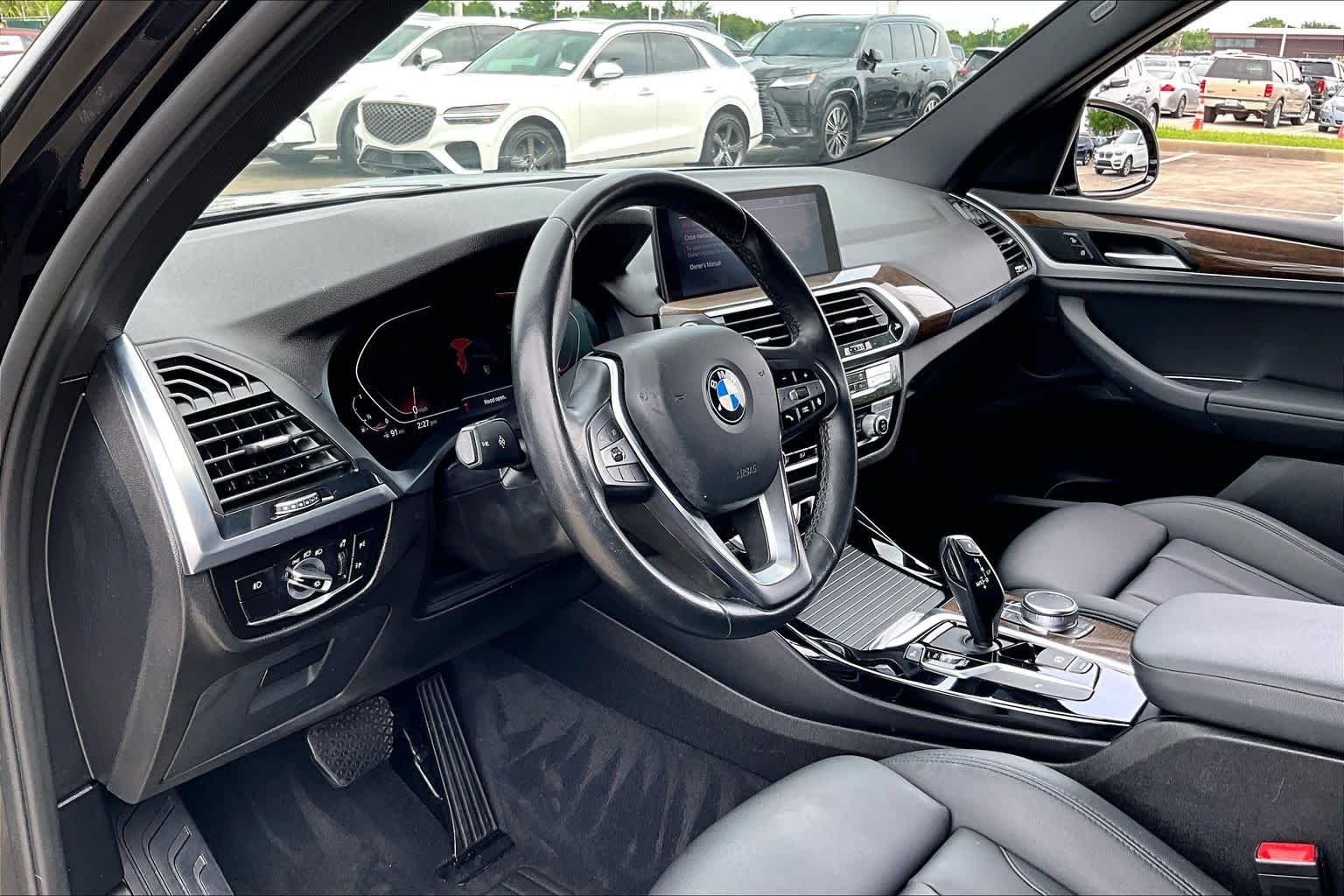 Used 2020 Jet Black BMW sDrive30i image 16