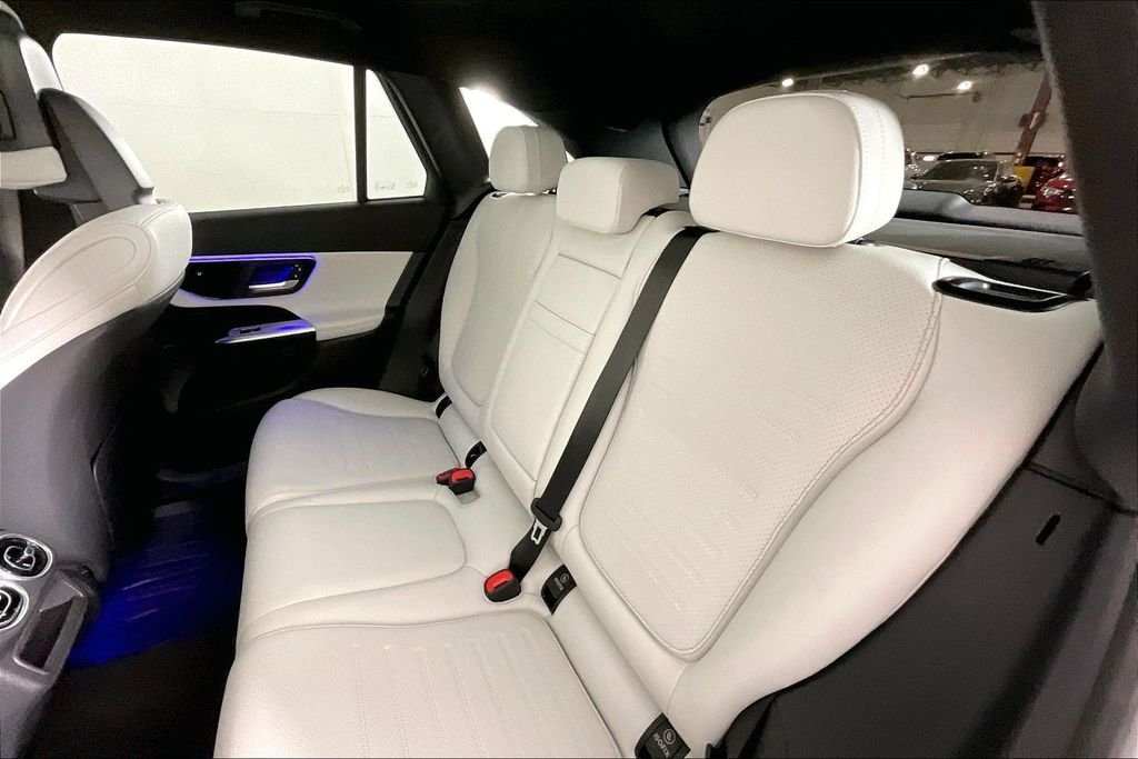 2026 Mercedes-Benz GLC Base - Photo 18
