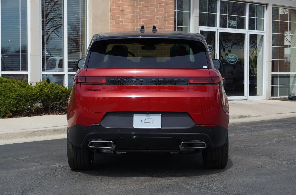 New 2026 Firenze Red Land Rover SE image 5