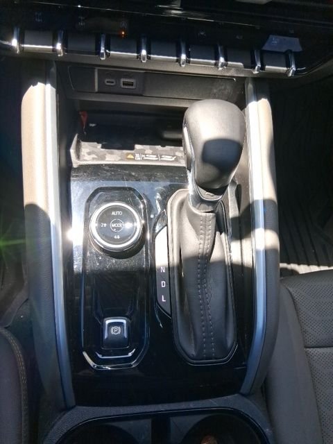 Used 2026 White Chevrolet ZR2 image 12