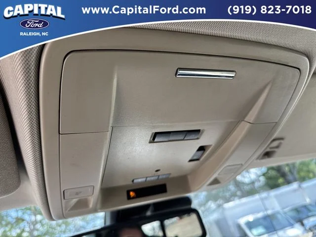 Used 2015  Chevrolet LTZ image 32