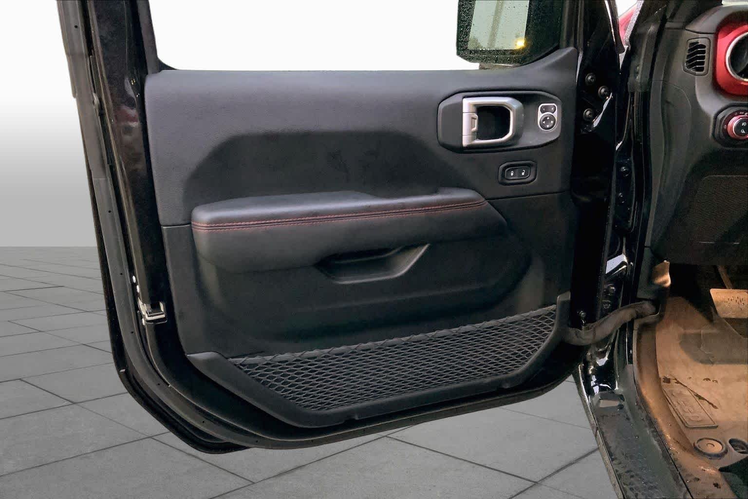 Used 2023 Black Clearcoat Jeep Rubicon image 21