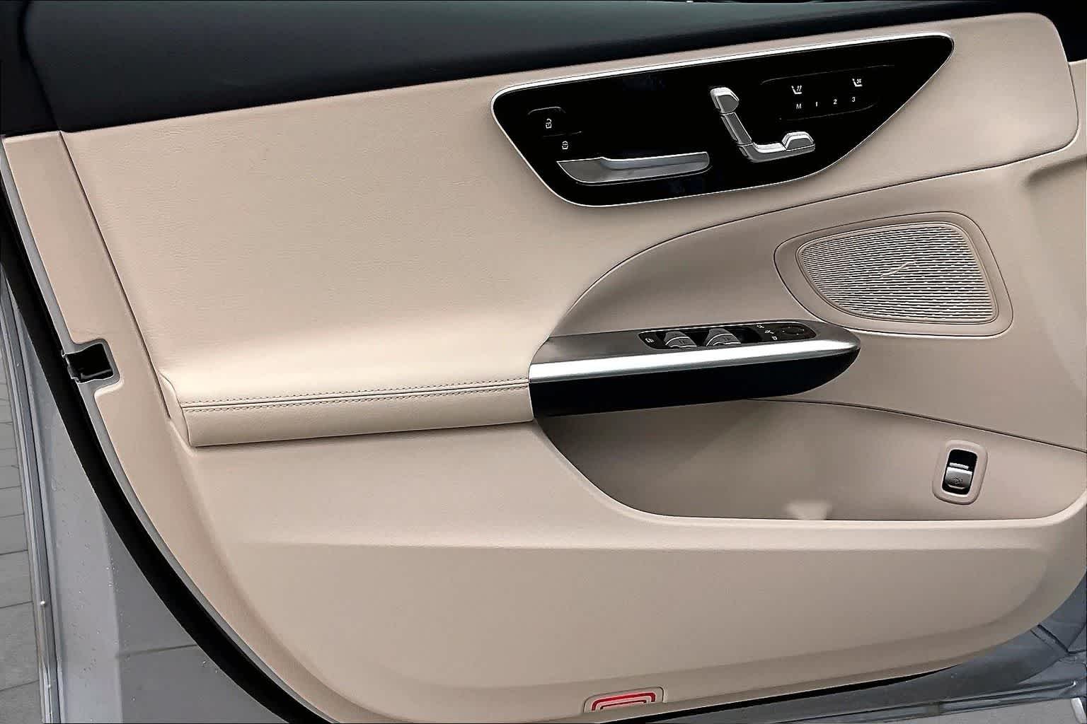 New 2026 Cirrus Silver Metallic Mercedes-Benz C 300 image 11