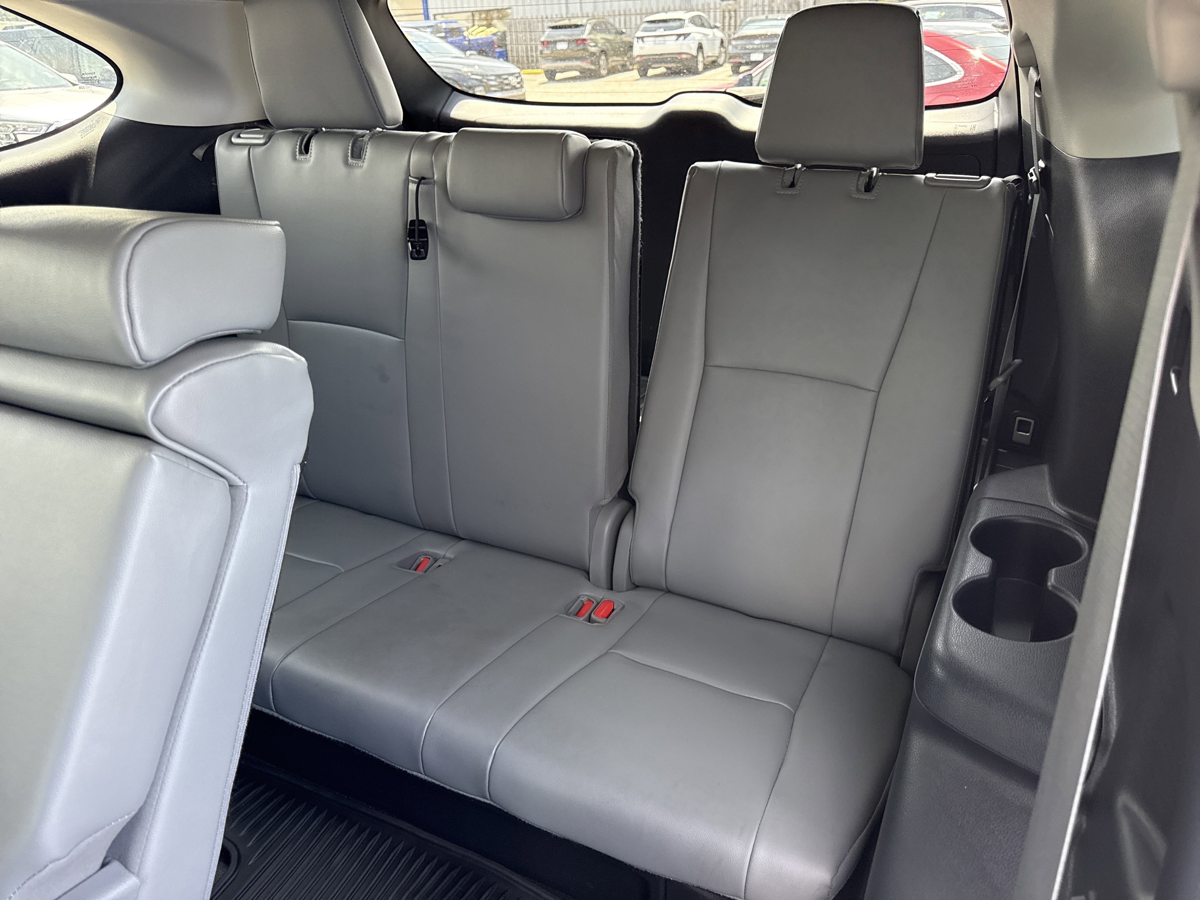 2023 Toyota Highlander XLE - Photo 15