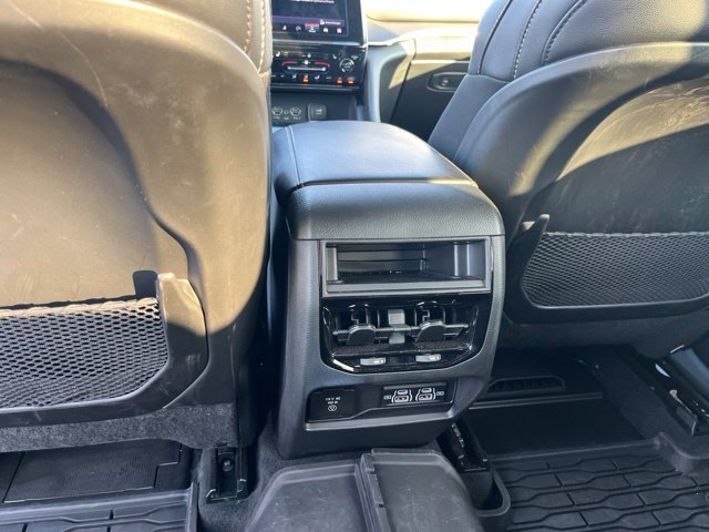 Used 2025 Black Jeep Altitude image 14