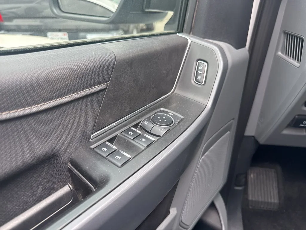 Certified Used 2025 White Ford XLT image 7