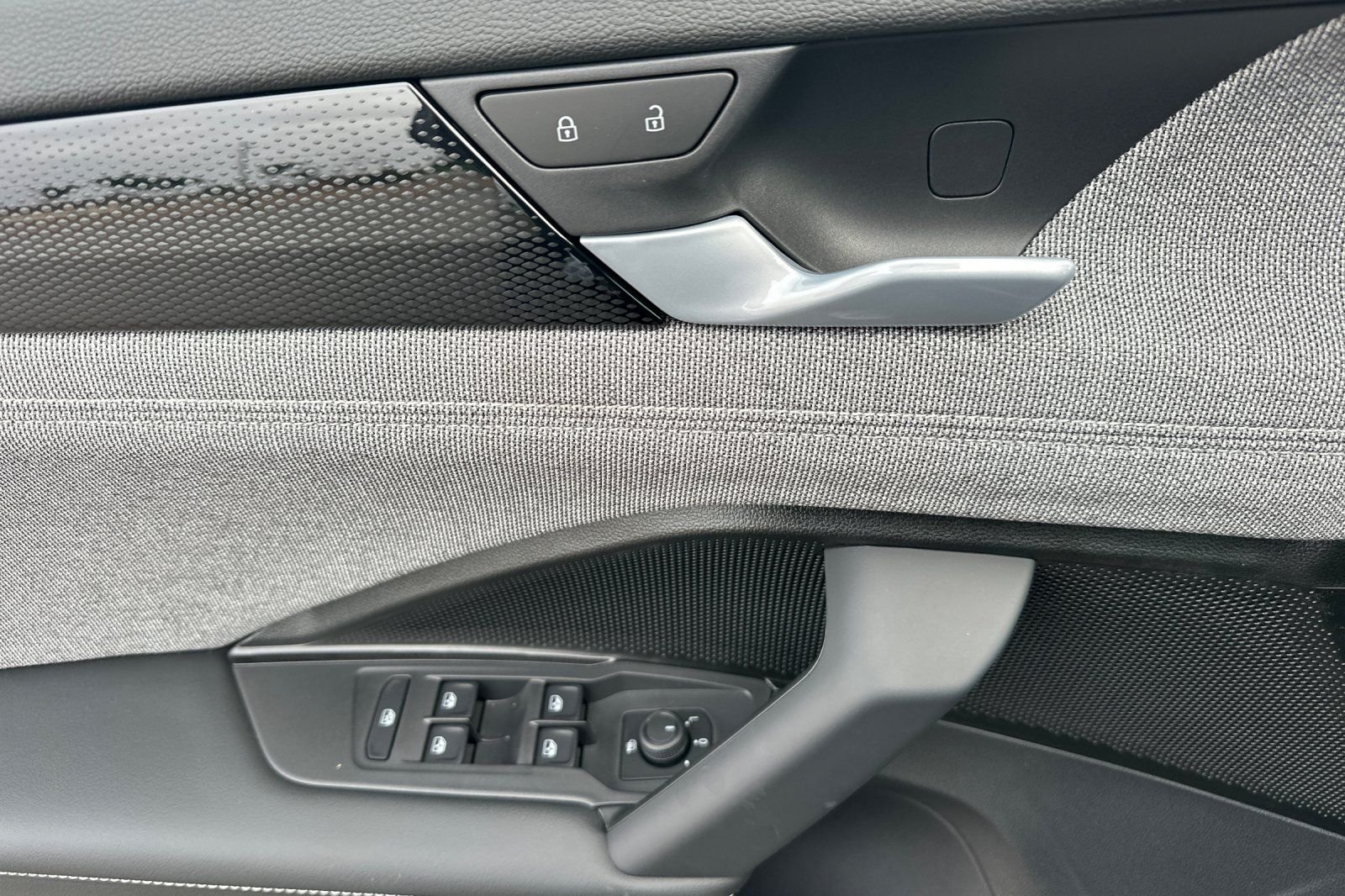 New 2026 Platinum Gray Metallic Volkswagen 2.0T S image 11