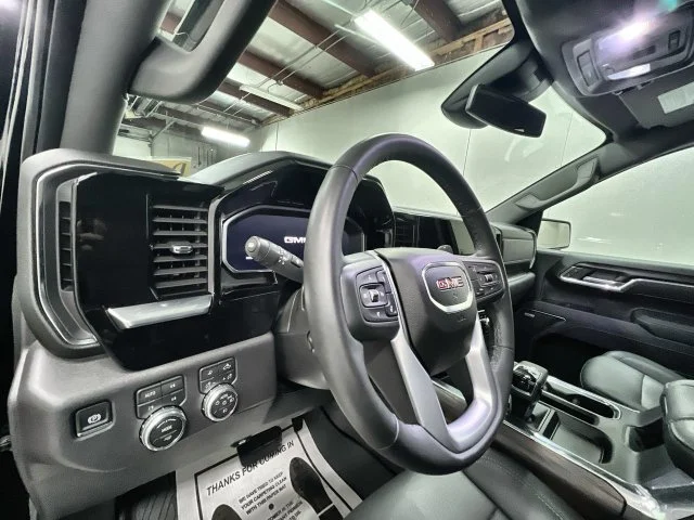 New 2026 Onyx Black GMC SLT image 10